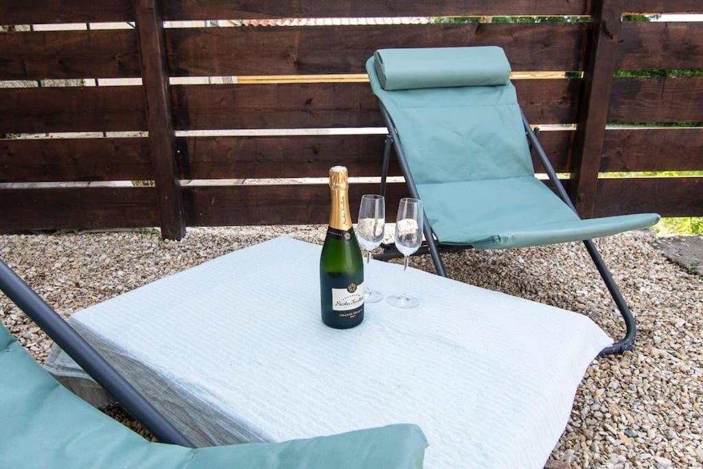 Treize Maison 3 Bed House In Centre Of Saint Severin 외부 사진